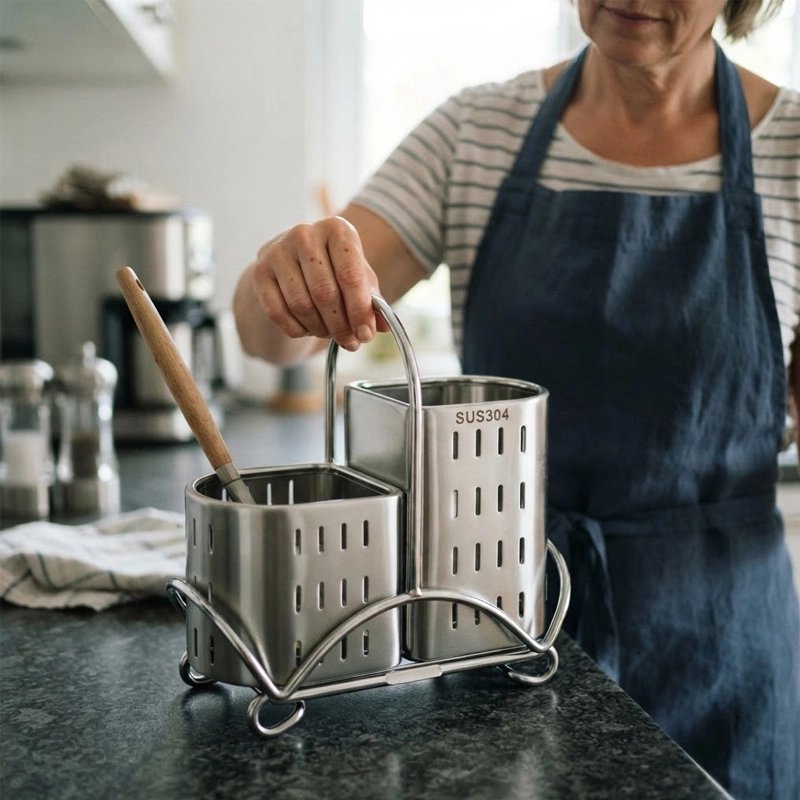 Pot ustensiles Cuisine presque vide