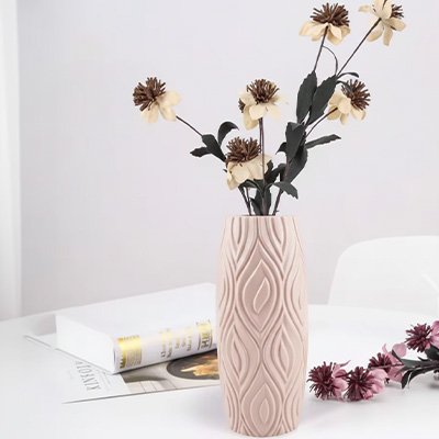 Vase rose